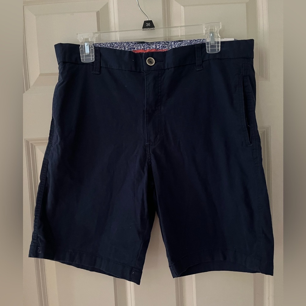 NWT Tailorbyrd Collection Navy chino shorts